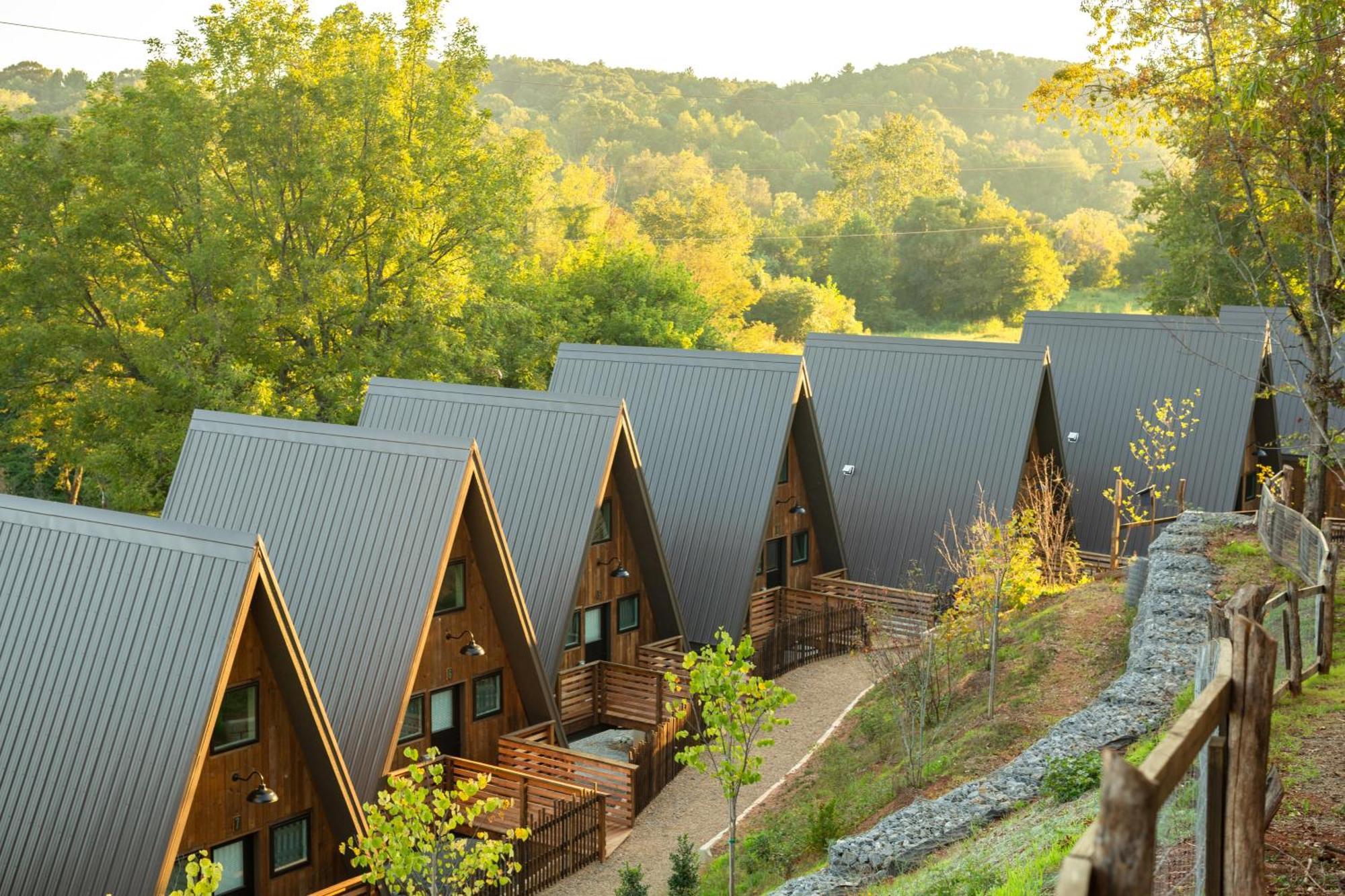 Wrong Way River Lodge & Cabins Asheville Buitenkant foto
